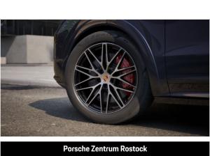 Porsche Cayenne S E-Hybrid Black Edition