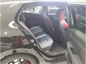 Volkswagen Golf VIII Lim. GTI 2.0 TSI DSG -  Matrix-LED Pano HUD PDC SHZ Area View Navi ACC AHK DCC