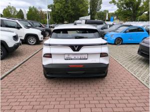 VinFast VF6 Eco