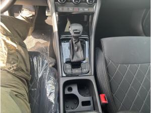 Skoda Karoq Sportline 1.5 TSI ACC NAVI AHK MATRIX