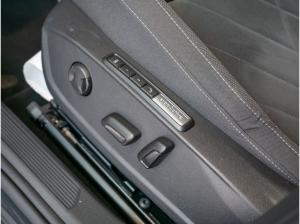 Volkswagen Golf VIII 2.0 TSI Style LED-Plus APP Keyless SHZ
