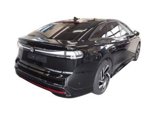 Volkswagen ID.7 Pro S 210kW - Matrix-LED SHZ AHK Black Style HUD PDC IQ.Drive Area View Navi