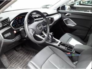 Audi Q3 SUV advanced 35 TFSI S tronic AHK RFK Keyless