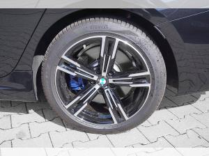 BMW 330 330e xDrive Touring M Sport HeadUp AHK Glasdach 360Kamera Harman/Kardon eSitze LED