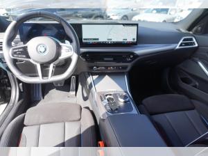 BMW 330 330e xDrive Touring M Sport HeadUp AHK Glasdach 360Kamera Harman/Kardon eSitze LED