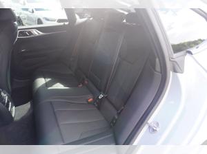 BMW i4 M60 xDrive M SportPRO AHK DrivingPRO 360Kamera HeadUp eSitze harman/kardon
