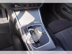 BMW 330 330e xDrive Touring M Sport HeadUp AHK Glasdach 360Kamera Harman/Kardon eSitze LED