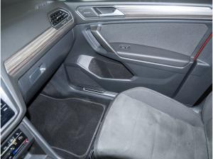 Volkswagen Tiguan Allspace 2.0 TDI DSG 4M Elegance AHK Matrix APP