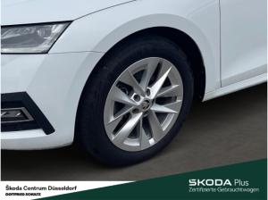 Skoda Octavia Combi Selection 2.0 TDI 150 PS DSG Anhängevorrichtung schwenkbar Leder Sitzheizung