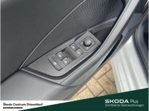 Skoda Octavia Combi Selection 2.0 TDI 150 PS DSG Anhängevorrichtung schwenkbar Leder Sitzheizung