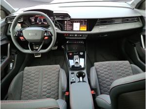 Audi RS3 RS 3 Limousine (8YM)