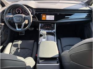Audi Q7 (4MQ)