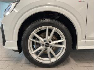 Audi Q2 S line 40 TFSI qu. S tr. AHK NAVI RFK