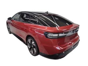 Volkswagen ID.7 GTX 4Mo. - Interieur und Exterieur Plus Paket + PANO / 8-fach Bereift und Werksgarantie
