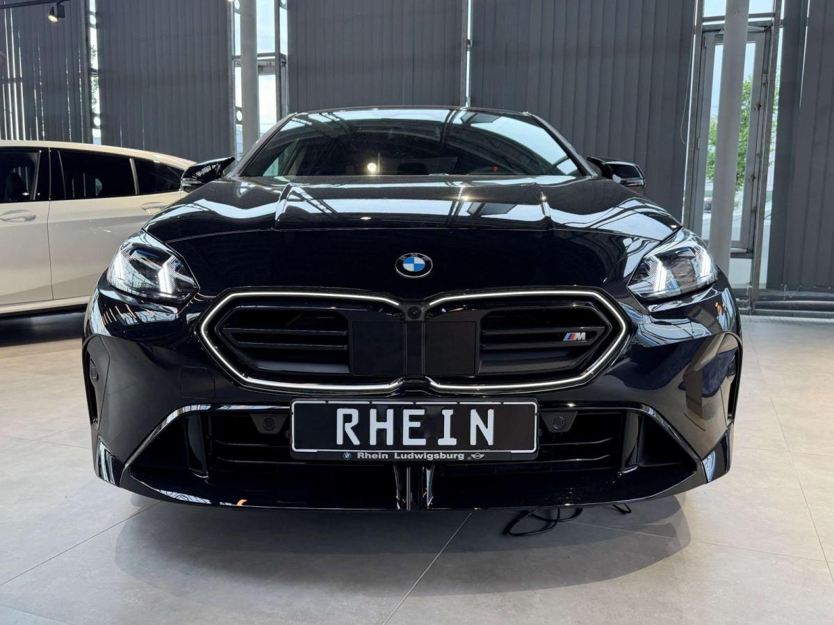 BMW M235