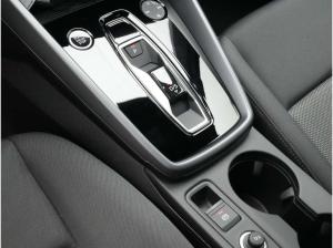 Audi A3 Sportback e advanced LED KAM ACC PDC NAVI