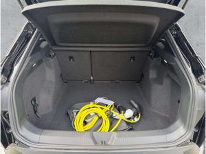 Volkswagen ID.4 Pure 125kw 5JG+MATRIX+NAV+PANO+ACC+SHZ+WäPu