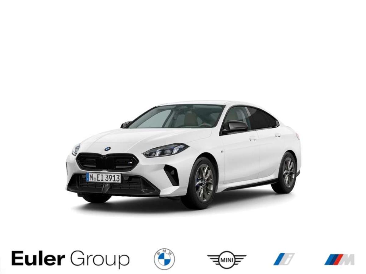 BMW M235