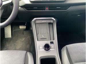 Volkswagen T-Roc 1.5 l eTSI DSG Style AHK+Head-up+Climatronic+IQ.Drive+Navi