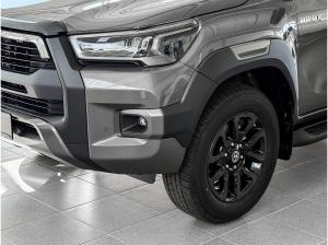Toyota Hilux 2.8 D-4D DoubleCab 4X4 Invincible