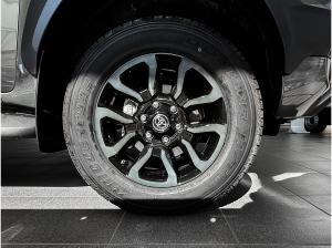 Toyota Hilux 2.8 D-4D DoubleCab 4X4 Invincible