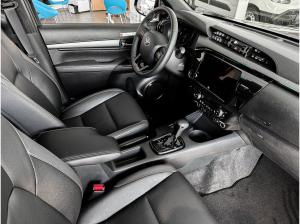 Toyota Hilux 2.8 D-4D DoubleCab 4X4 Invincible