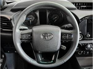 Toyota Hilux 2.8 D-4D DoubleCab 4X4 Invincible