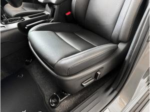 Toyota Hilux 2.8 D-4D DoubleCab 4X4 Invincible