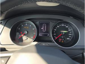 Volkswagen Passat Variant 1.5 TSI DSG LED NAVI AHK ACC PDC KAMERA SHZ