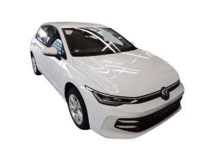 Volkswagen Golf 8 1.5 eTSI DSG Life LED NAVI ACC SIDEASS PDC KAMERA SHZ