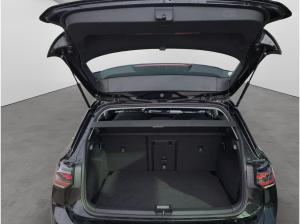 Volkswagen Golf 8 1.5 eTSI DSG Life LED NAVI STAND-HZ PDC KAMERA