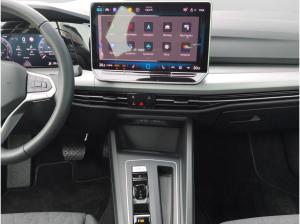 Volkswagen Golf 8 1.5 eTSI DSG Life LED NAVI STAND-HZ PDC KAMERA