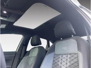 Volkswagen Taigo R-Line 150 PS *DSG*Pano*AHK*Allwetter* Sofort verfügbar!