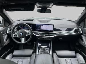 BMW X5 xDrive 40d M-SPort AHK Pano etc.