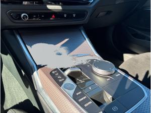 BMW 330 i xDrive Touring M Sport ACC,360 GRAD KAMERA,HEAD UP,19 ZOLL, NAVI, APPLE CAR PLAY/ANDROID