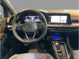 Volkswagen Golf VIII R 2.0TSI DSG 4x4 NAVI PDC LED+