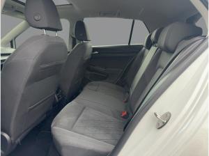 Volkswagen Golf VIII 1.4 eHybrid DSG Style Parklenkassistent