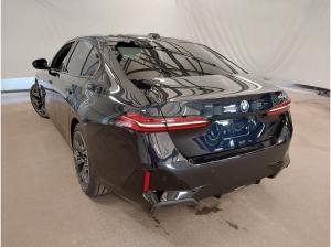 BMW 520 d Lim. "M Sport" LC Prof., HuD, AHK, Dr. Ass. +, Parkasss. +,  uvm.