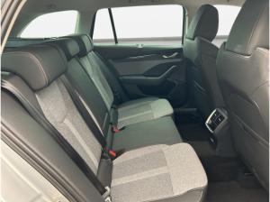 Skoda Octavia Combi 2.0 TDI Selection *NAVI*STDHZG*AHK*SHZ*PDC*LED*
