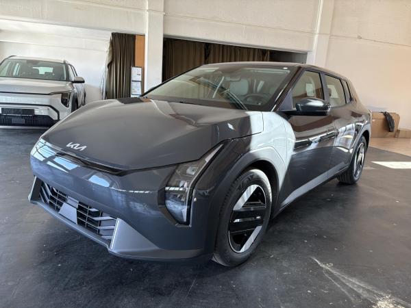 EV4