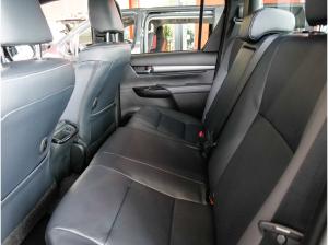 Toyota Hilux 2.8 D-4D DoubleCab 4X4 Invincible