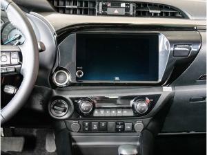 Toyota Hilux 2.8 D-4D DoubleCab 4X4 Invincible