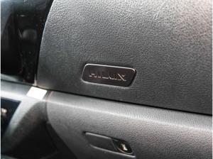 Toyota Hilux 2.8 D-4D DoubleCab 4X4 Invincible