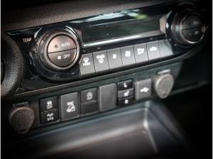 Toyota Hilux 2.8 D-4D DoubleCab 4X4 Invincible