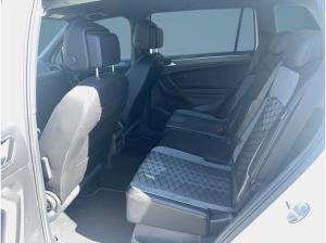 Volkswagen Tiguan Allspace R-Line 2.0 TSI DSG /IQ-LIGHT /HEAD-UP