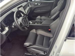 Volvo XC60 T6 Recharge Plus Black Edition Plug-In-Hybrid