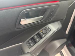 Nissan Qashqai QASHQAI TEKNA Premium 1.3 DIG-T Autom.