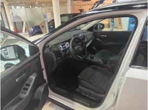 Nissan Qashqai QASHQAI TEKNA Premium 1.3 DIG-T Autom.