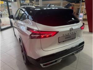 Nissan Qashqai QASHQAI TEKNA Premium 1.3 DIG-T Autom.