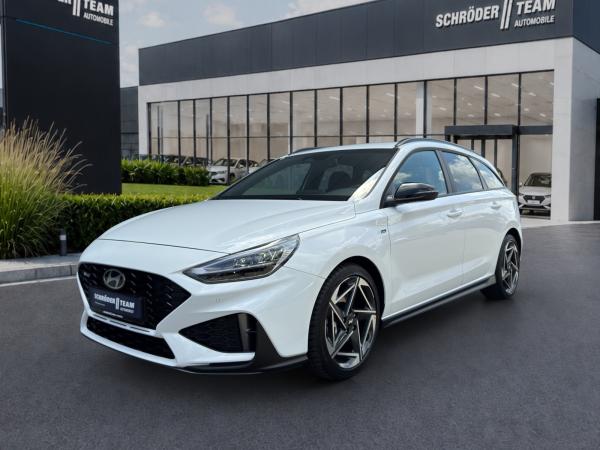 i30